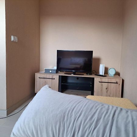 Apartman Avram Kotor Varos Екстериор снимка