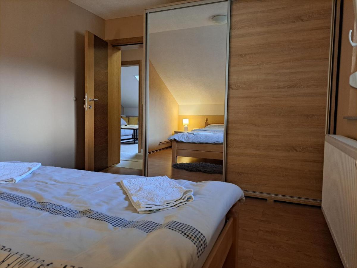 Apartman Avram Kotor Varos Екстериор снимка